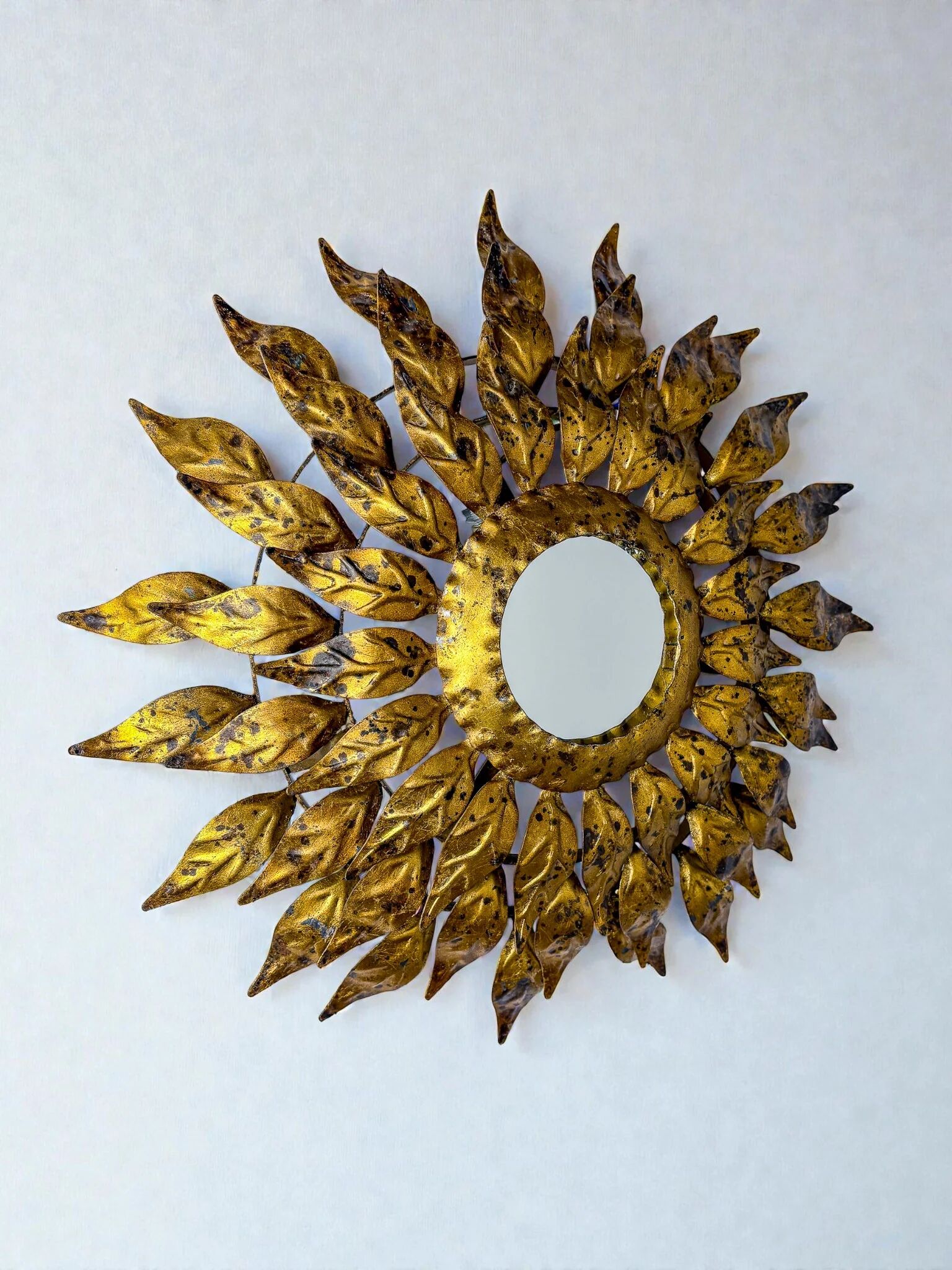 Sunburst wall mirror light – gilt metal, France 1960s