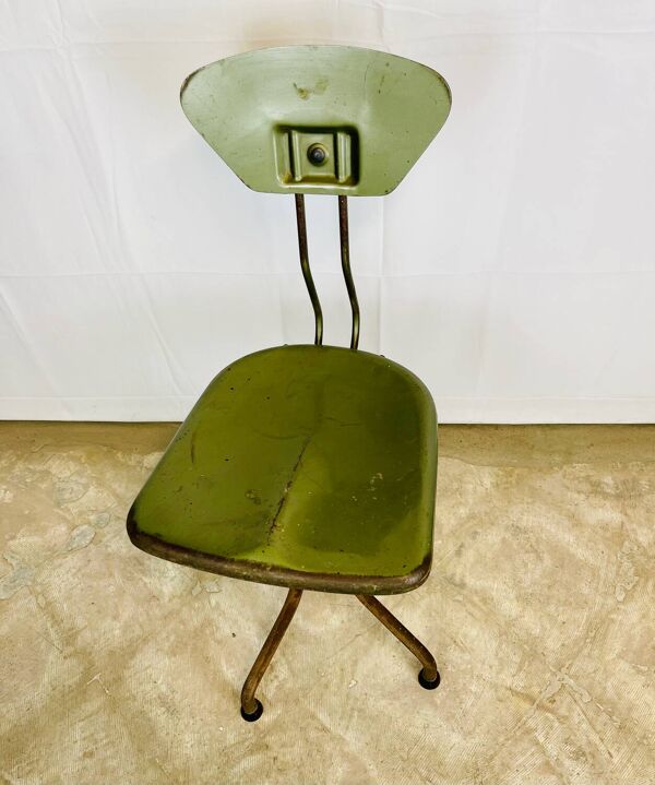 Chaise d’atelier