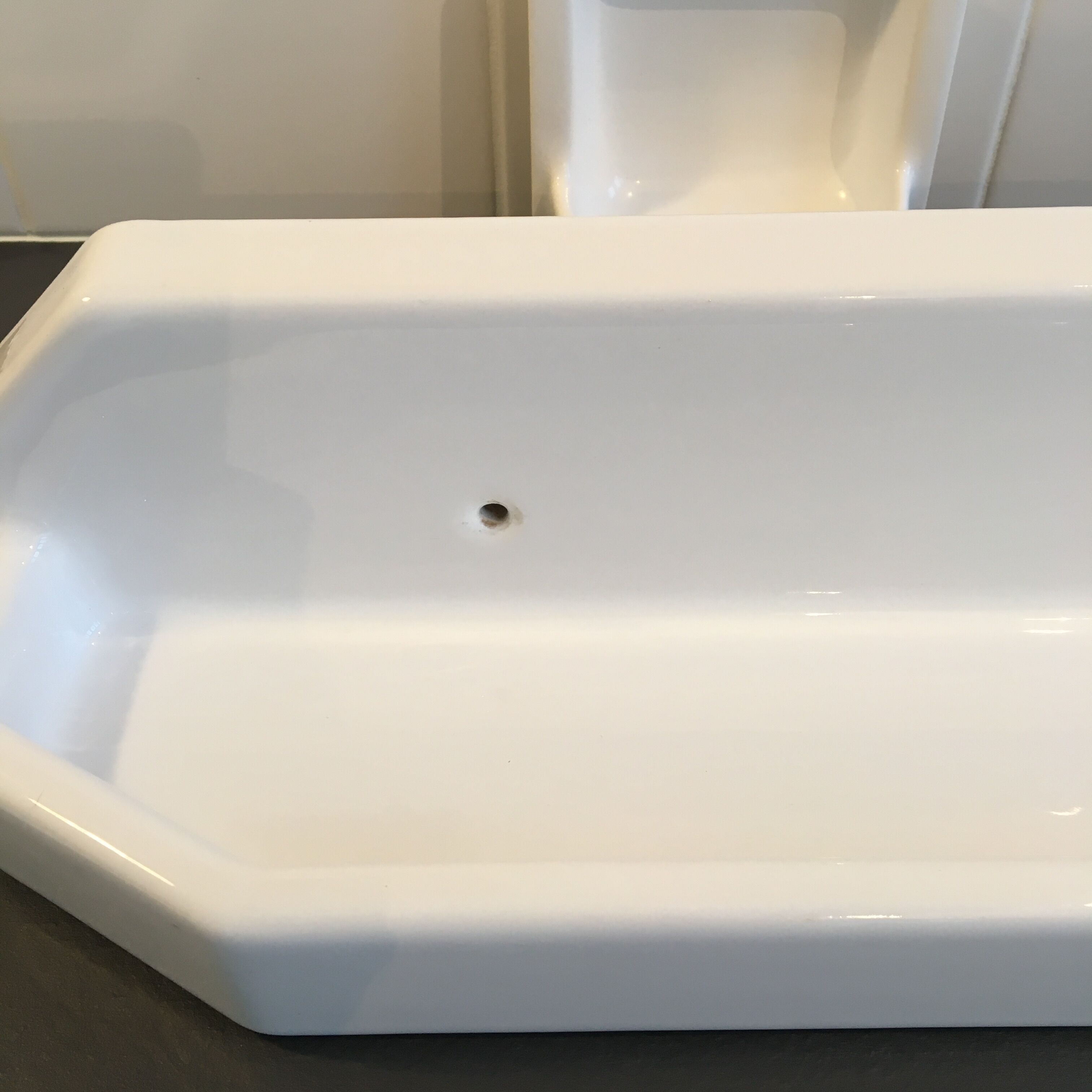 White ceramic shelf bathroom