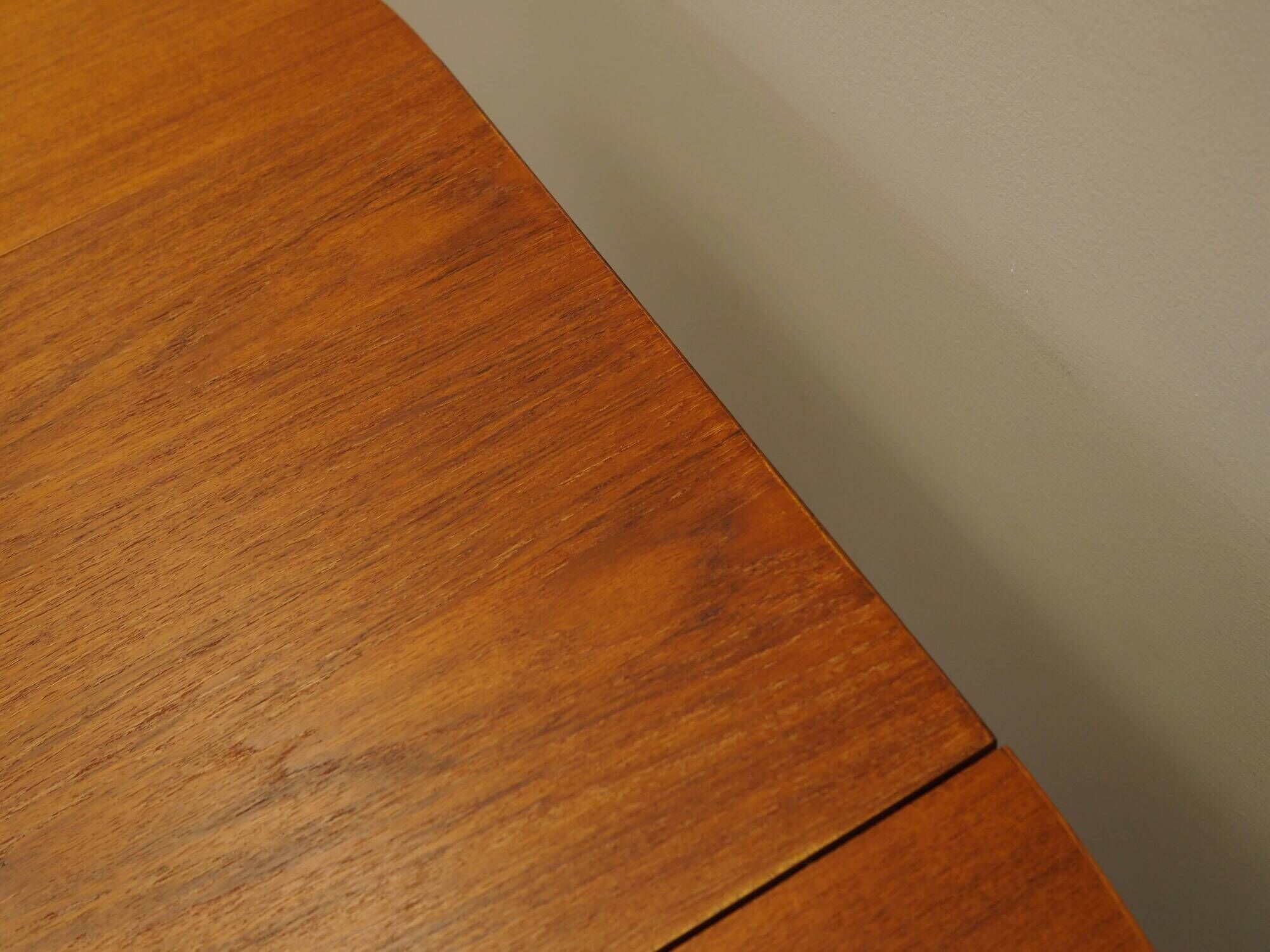 Round teak table, Danish design, 1970s, production: Denmark