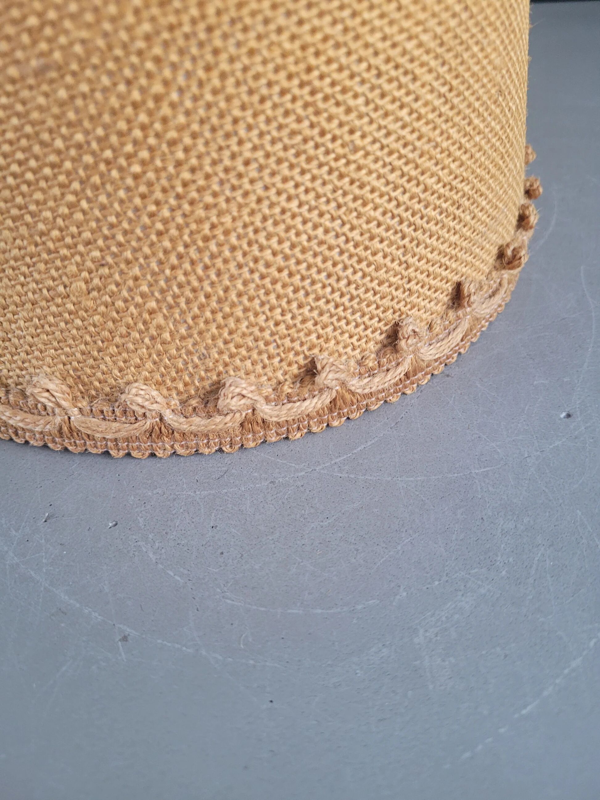 Jute lampshade with ribbons