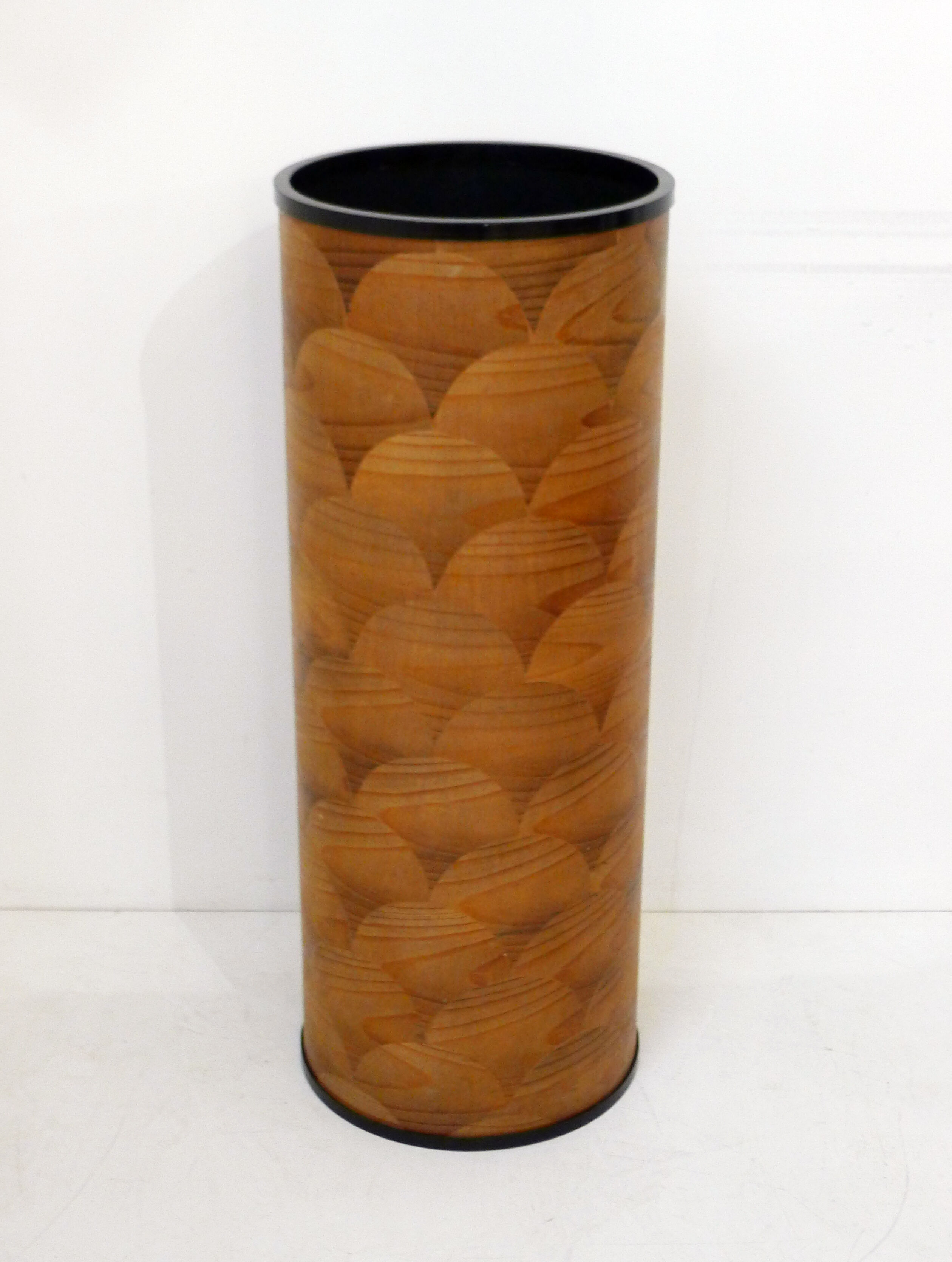 Porte-parapluie écailles bois