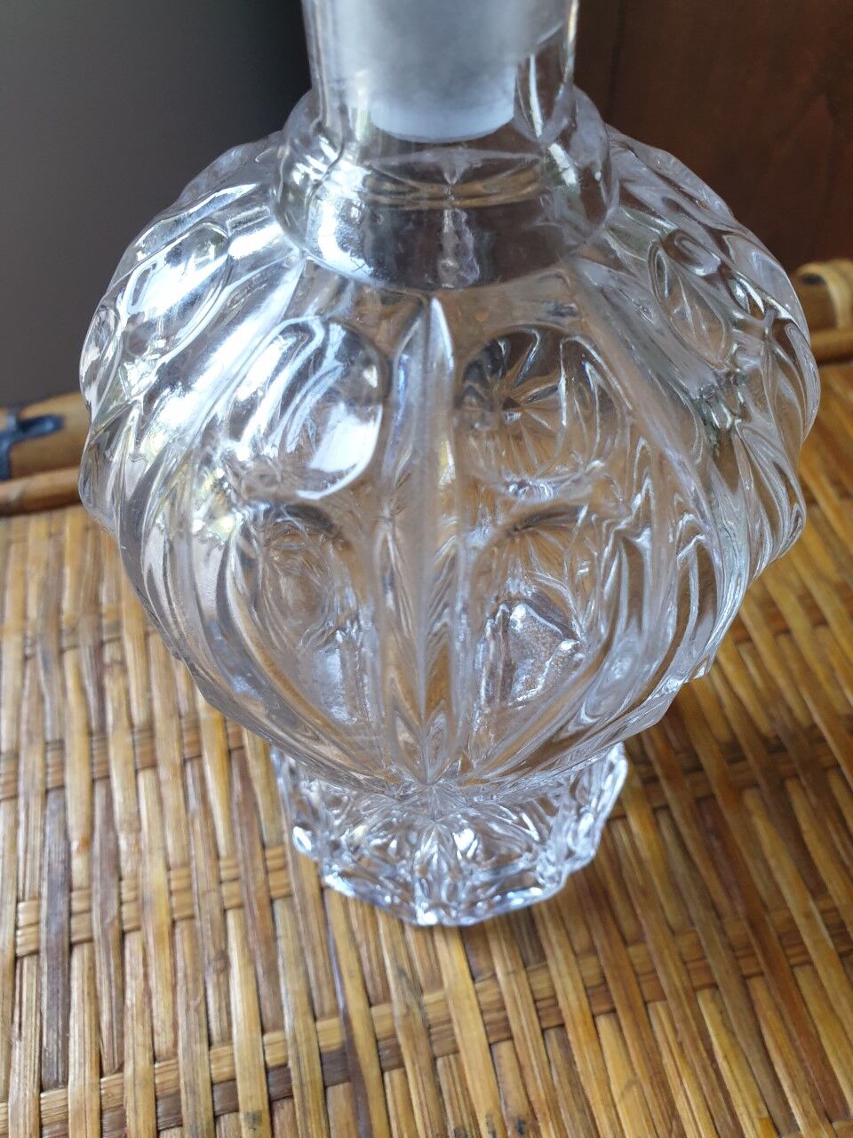 Crystal decanter