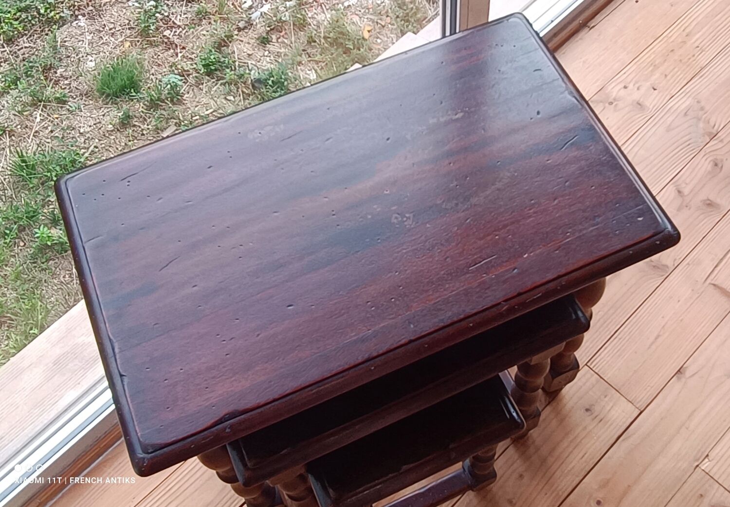 nesting tables made of oak. Turned wooden legs.