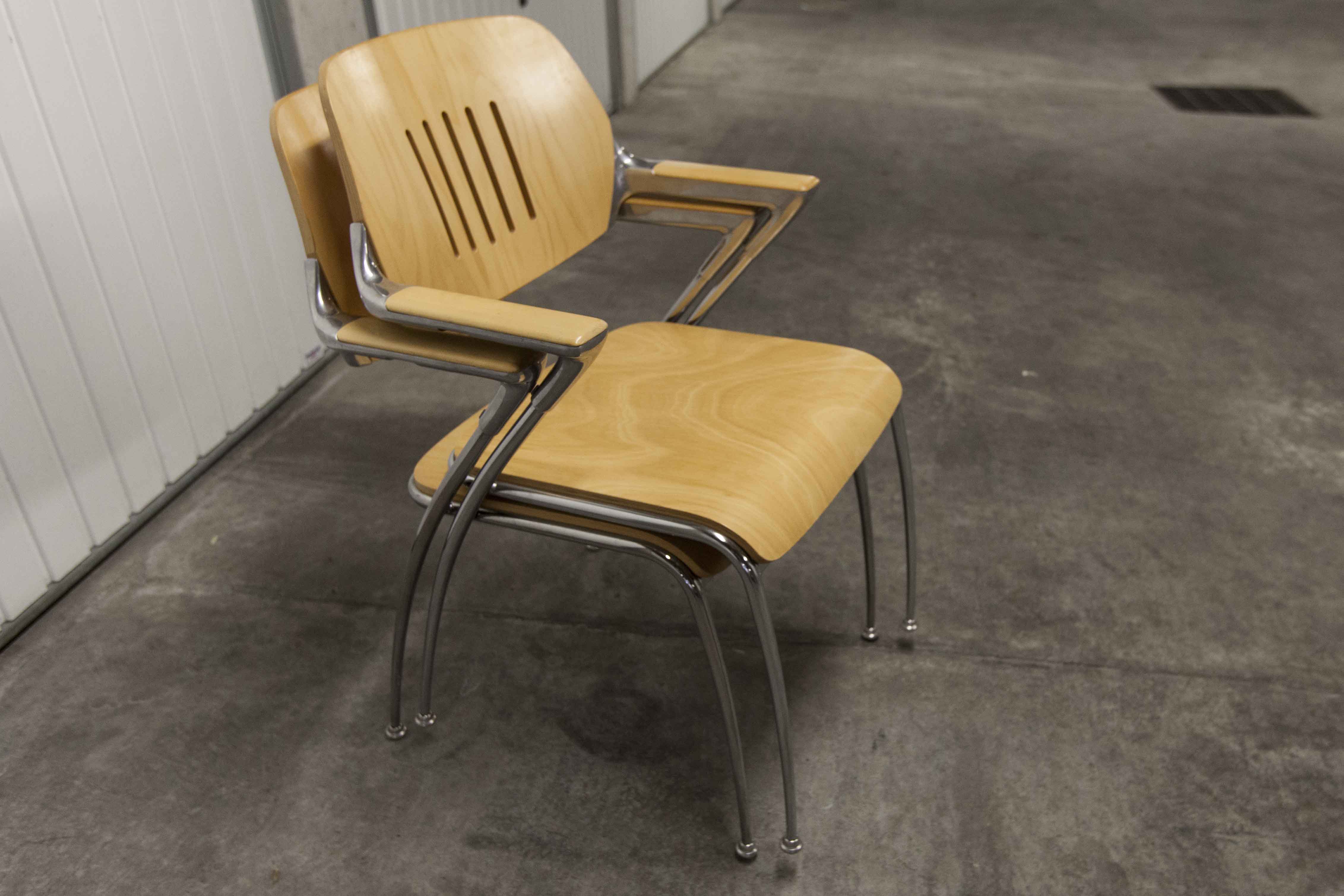 Lot of 6 "Golf" model chairs designed by Francesco Zaccone for the Brunner brand
