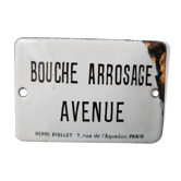 Ancienne plaque émaillée rectangulaire d'un immeuble Haussmannien