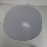 Fritz hansen dining table by arne jacobsen