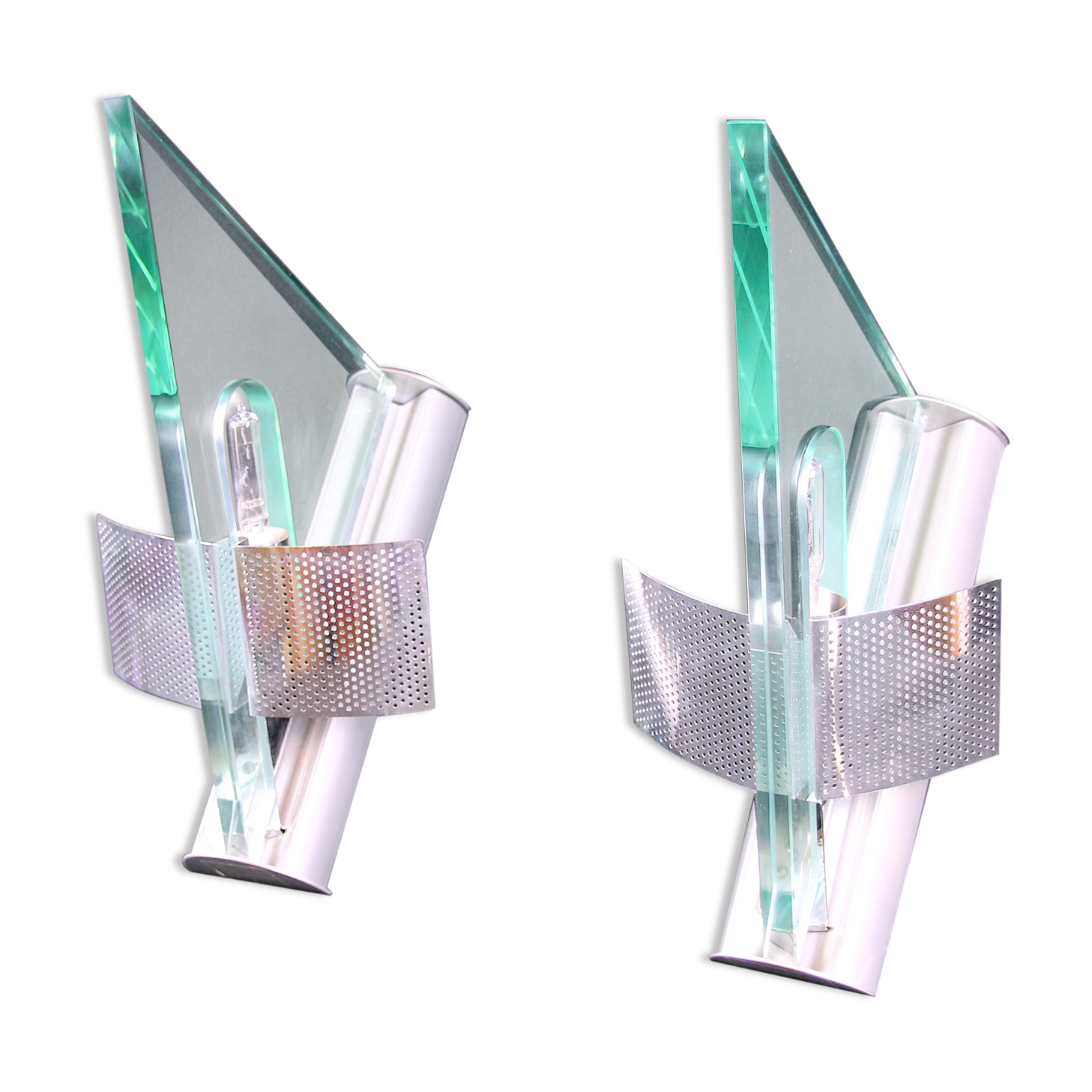 Late 20th Century Modern Triangular Sconces "Icaro" by Carlo Forcolini, for Artemide, Italy - a Pair