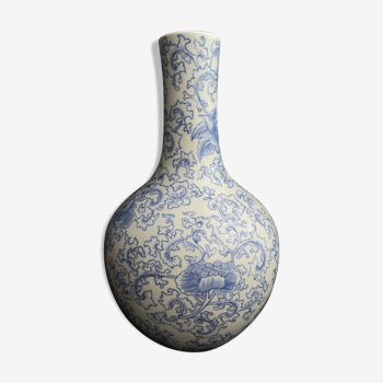 CHINA Tianqiuping porcelain vase decorated in blue shade of branches and flowery rinses.