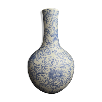 CHINA Tianqiuping porcelain vase decorated in blue shade of branches and flowery rinses.