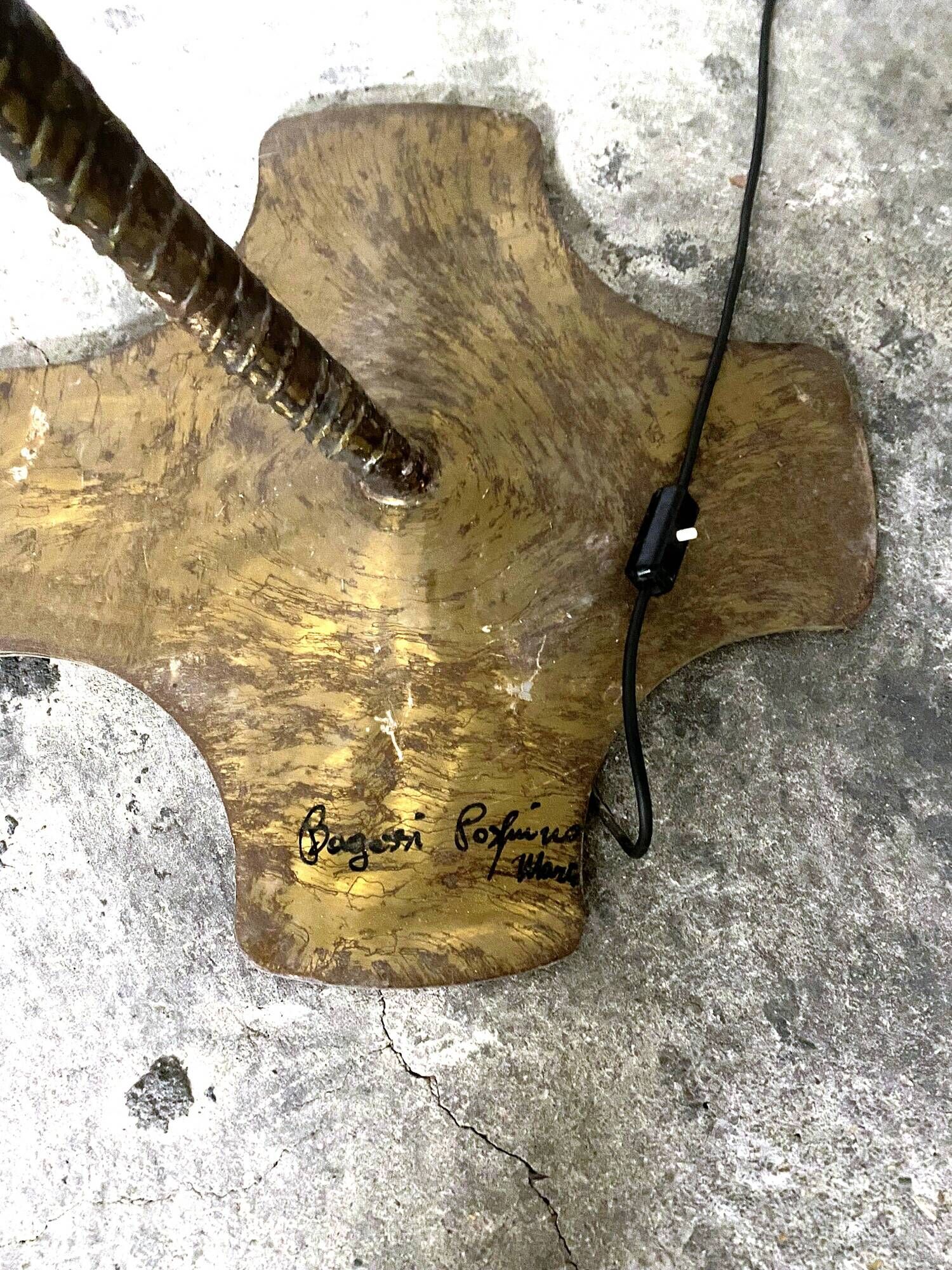 gold metal tree floor lamp Italy 1970s