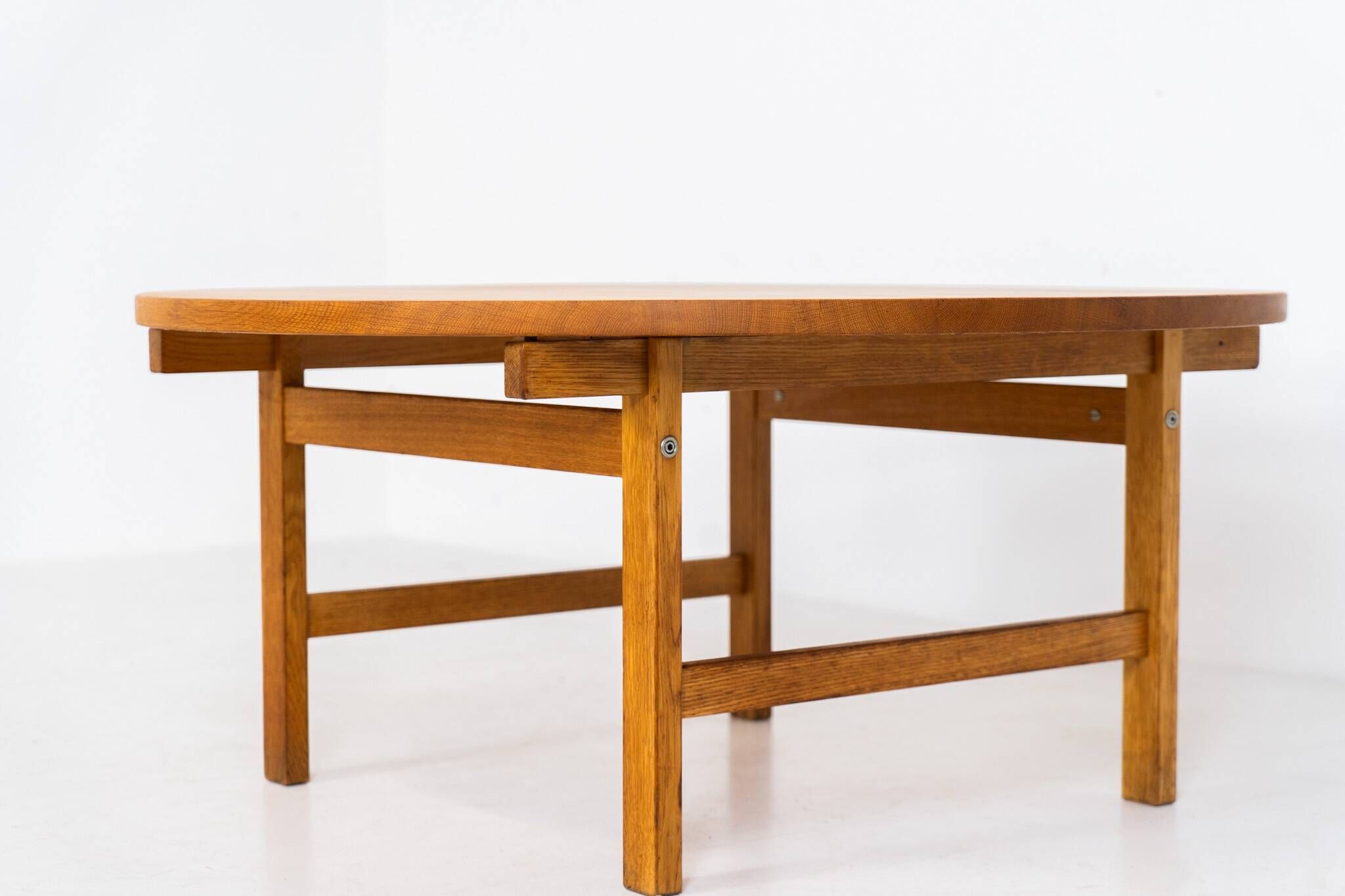 Coffee table in oak by Hans J. Wegner for PP Møbler