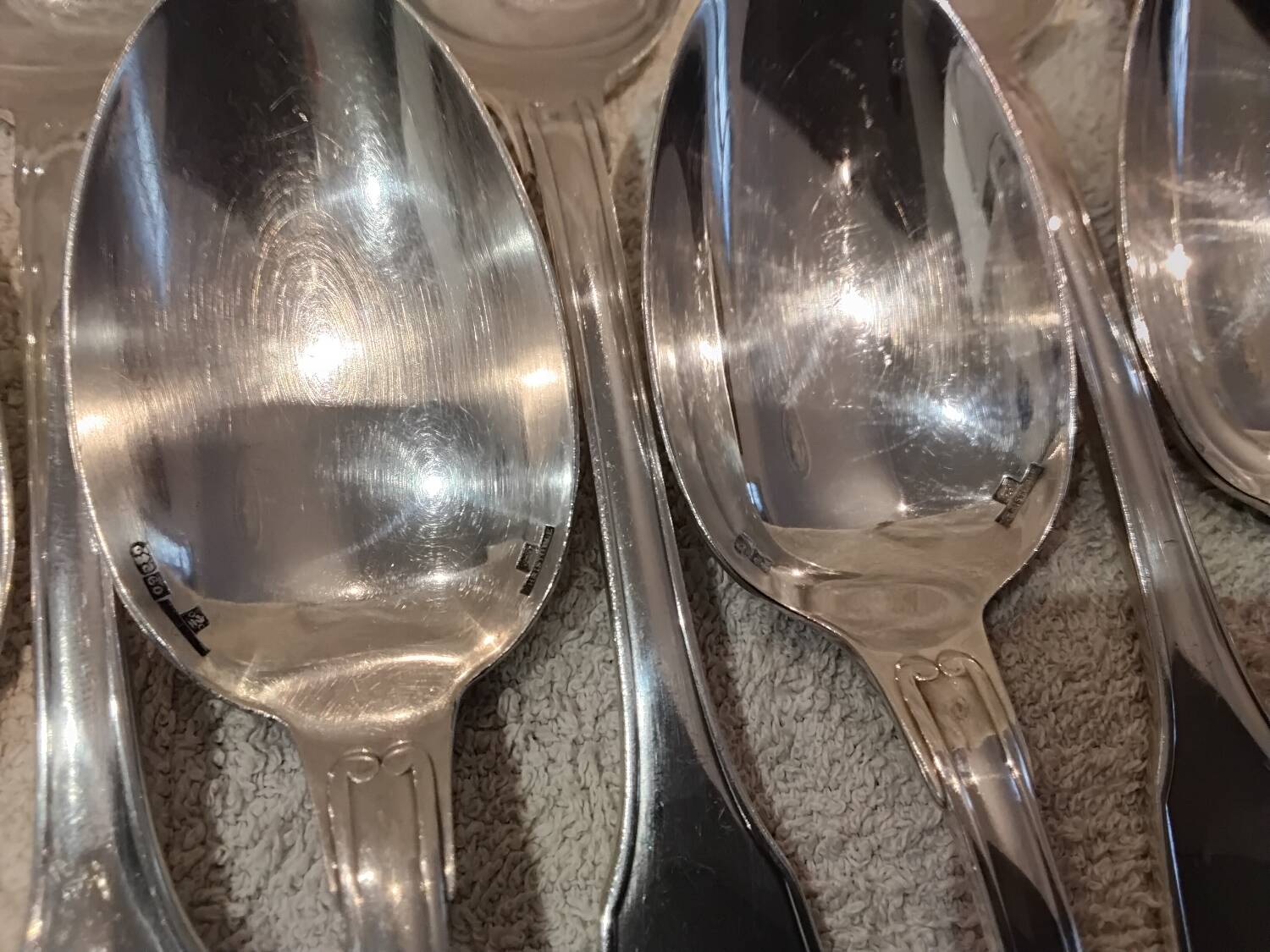 11 silver plated dessert spoons, Christofle Vendome, 17.1 cm