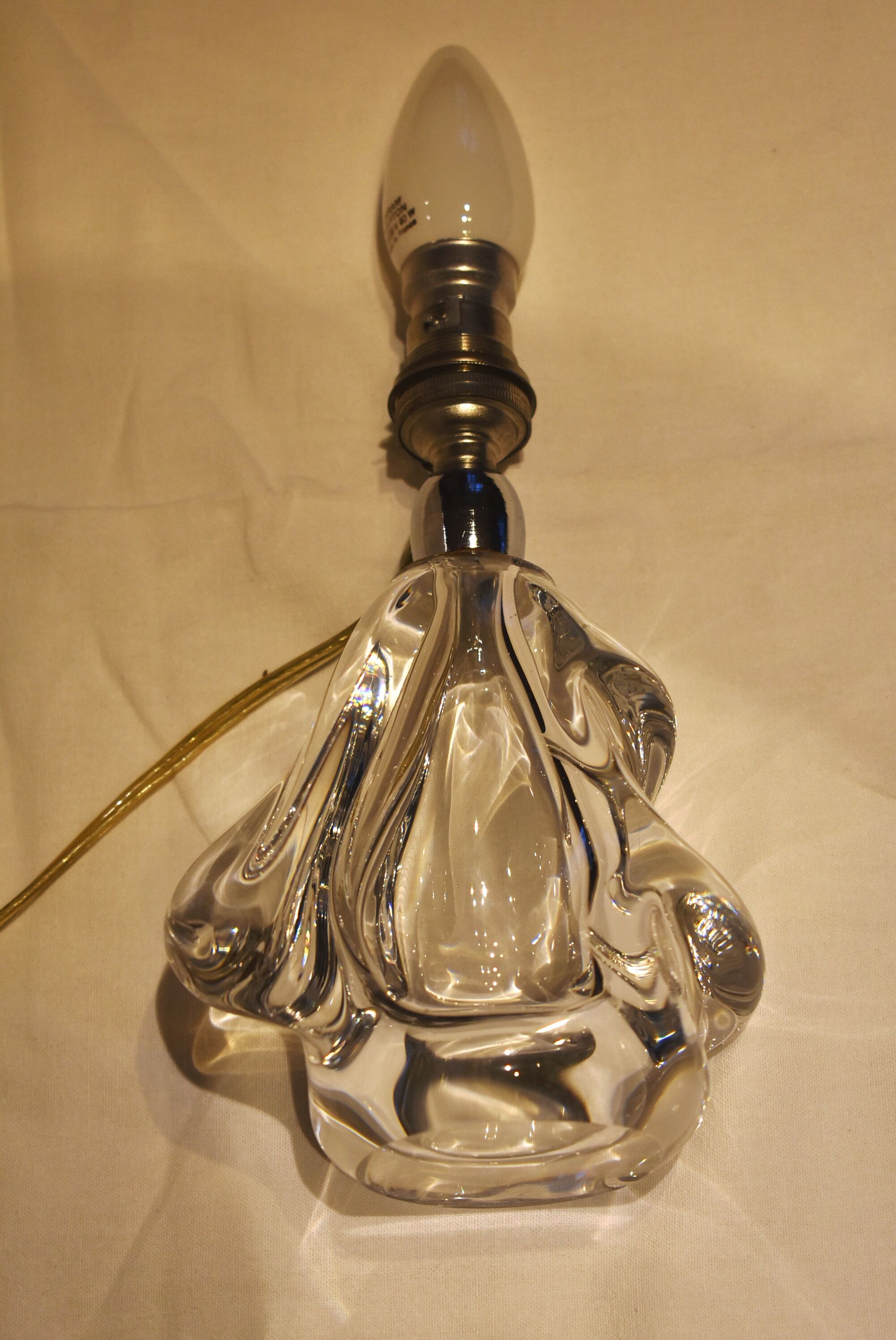 Crystal bedside lamp