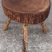 Tabouret bas brutaliste