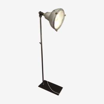 Lampadaire projecteur industriel Acelec