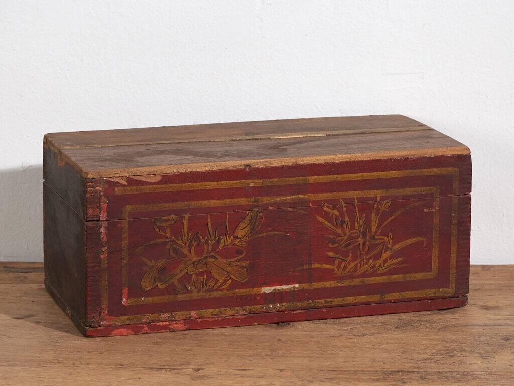 Old red chest (circa 1900) #40