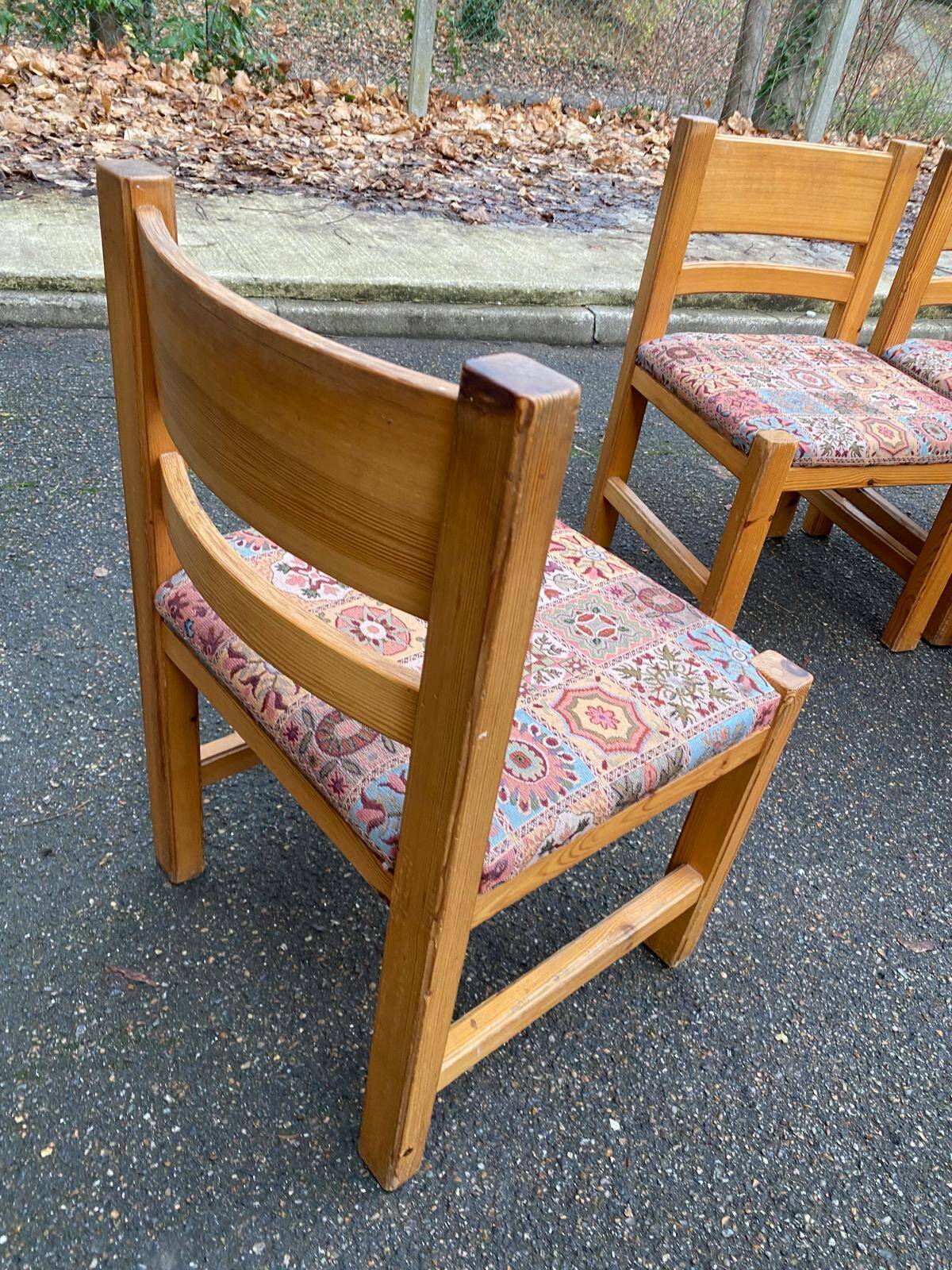 4 Scandinavian Brutalist chairs from Maison Regain, solid wood and floral fabric