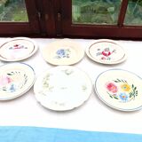 Assortment of 6 dinner plates