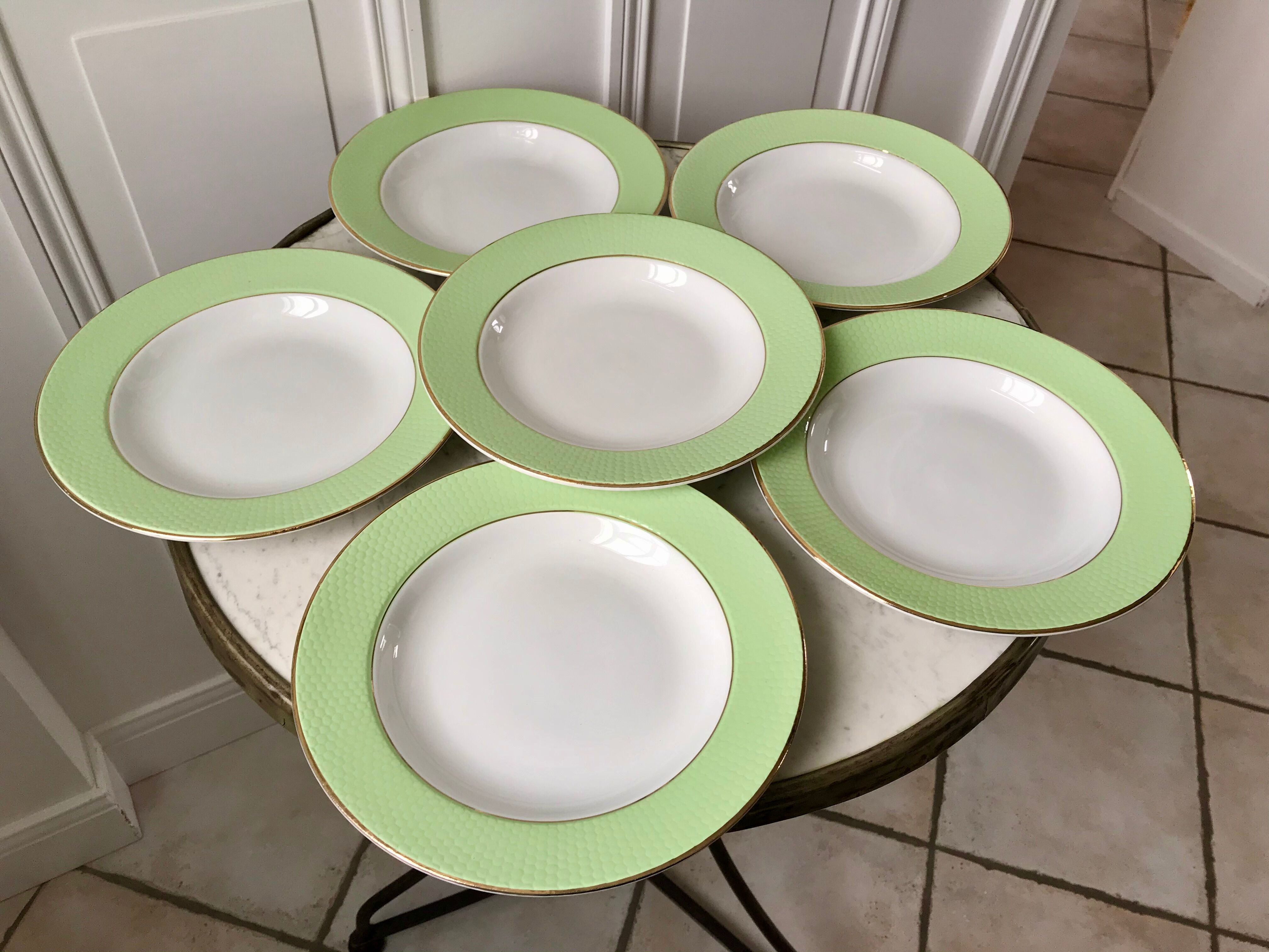 Set of 6 pastel green honeycomb hollow plates Moulin des Loups / L'Amandinoise 50s