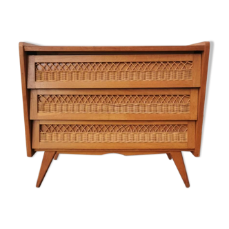 Chest of drawers in rattan