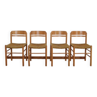 4 chaises paillées rustiques