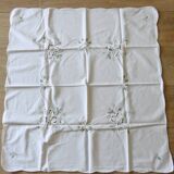 Embroidered tea tablecloth or curtain