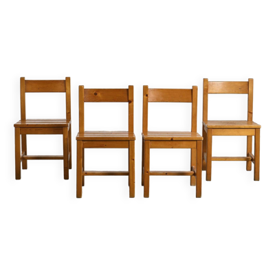 Suite de quatre chaises Maison Regain, circa 1970