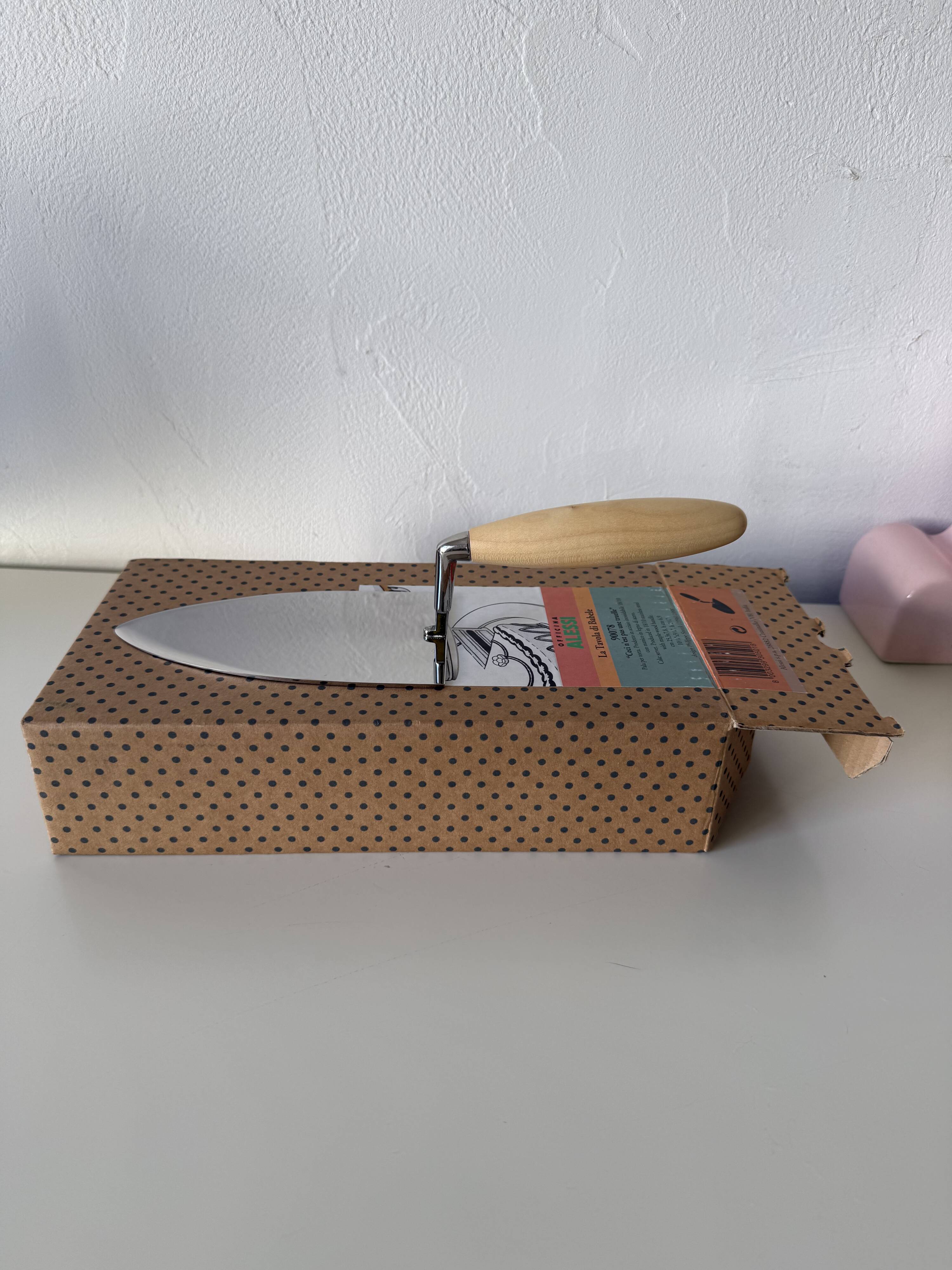Philippe Starck ALESSI this is not a trowel Italian design