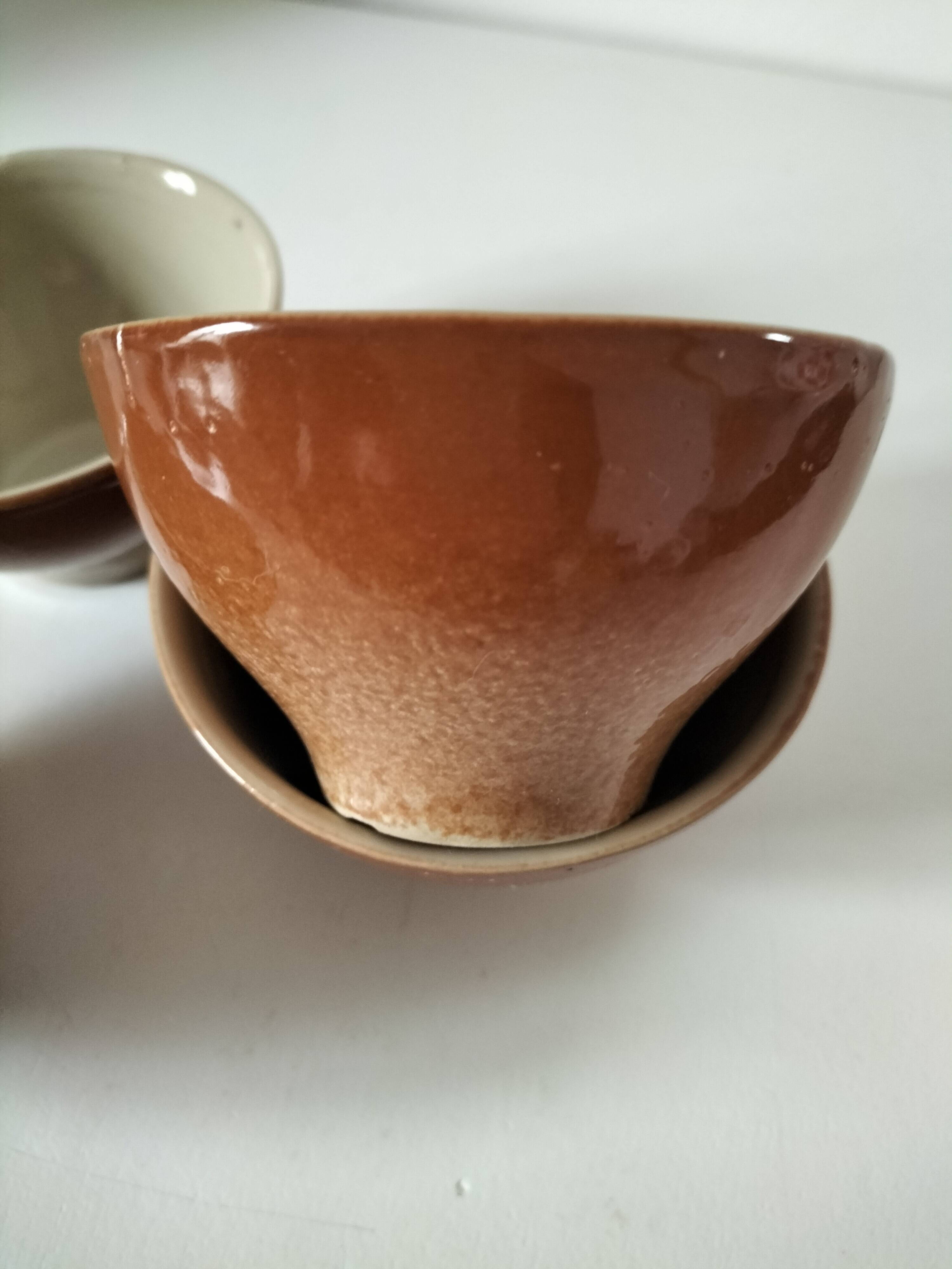 Set of 4 small glazed earthenware bowls
