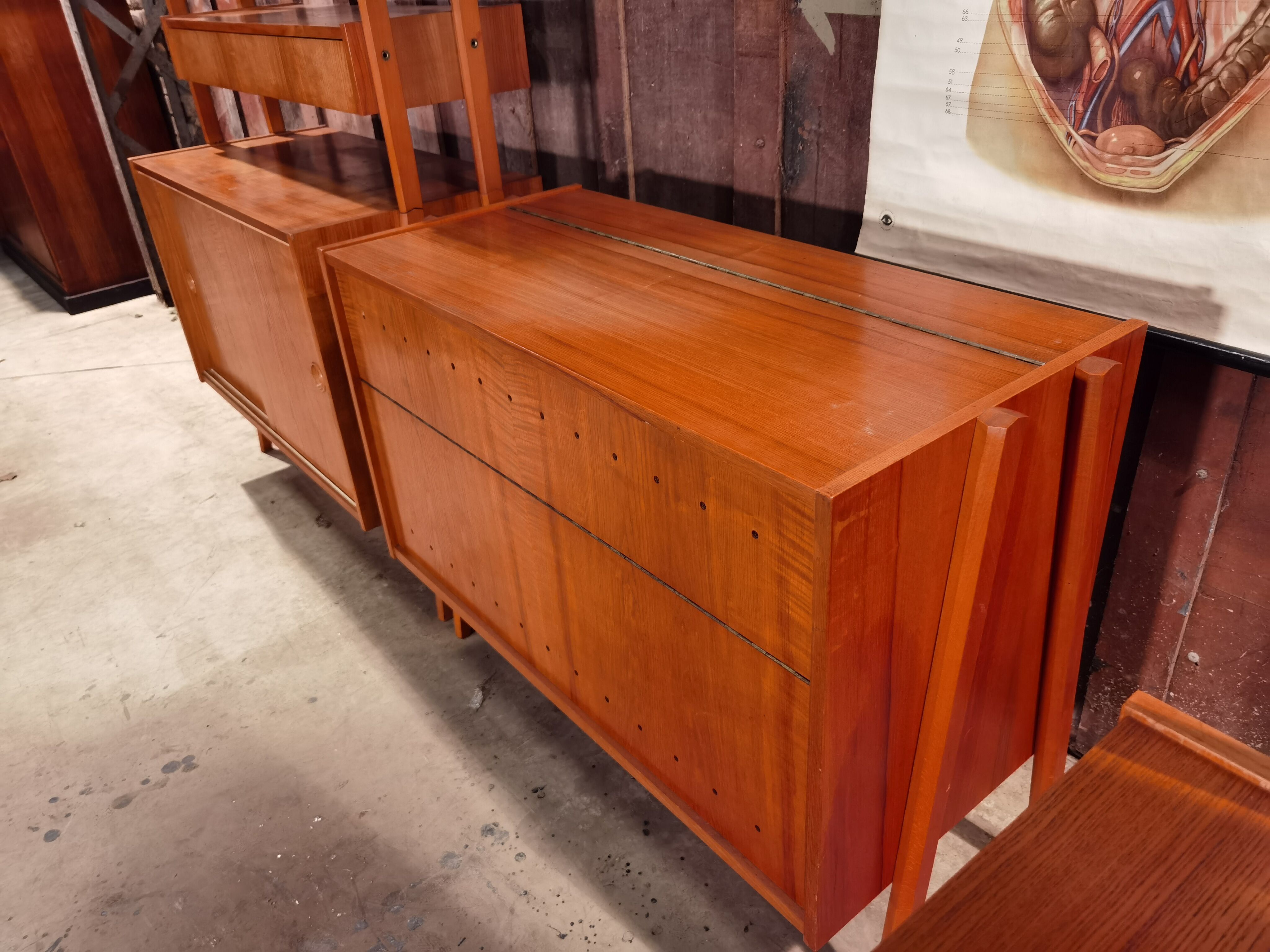 Console suspended Monti 300 by Franti-ek Jirak for Tatra