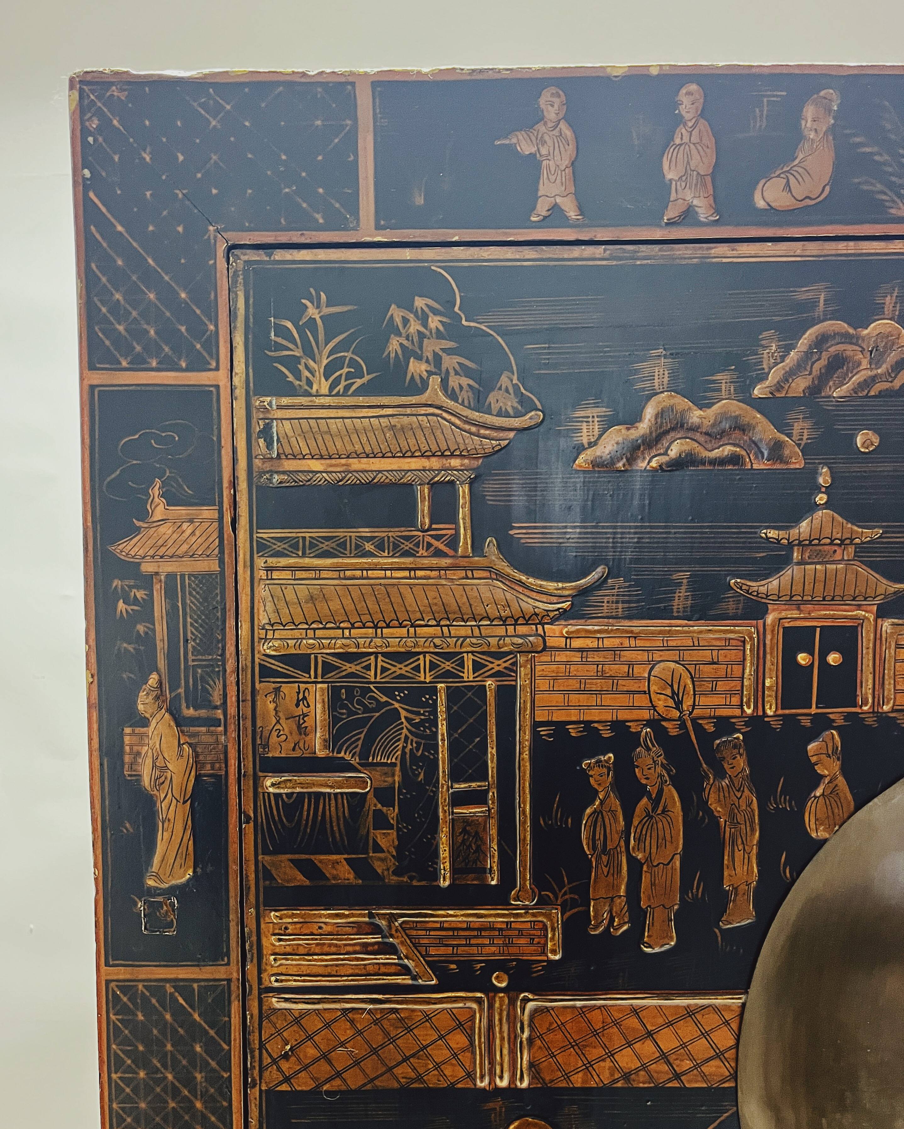 Antique Chinese cabinet with inlay work