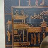 Antique Chinese cabinet with inlay work