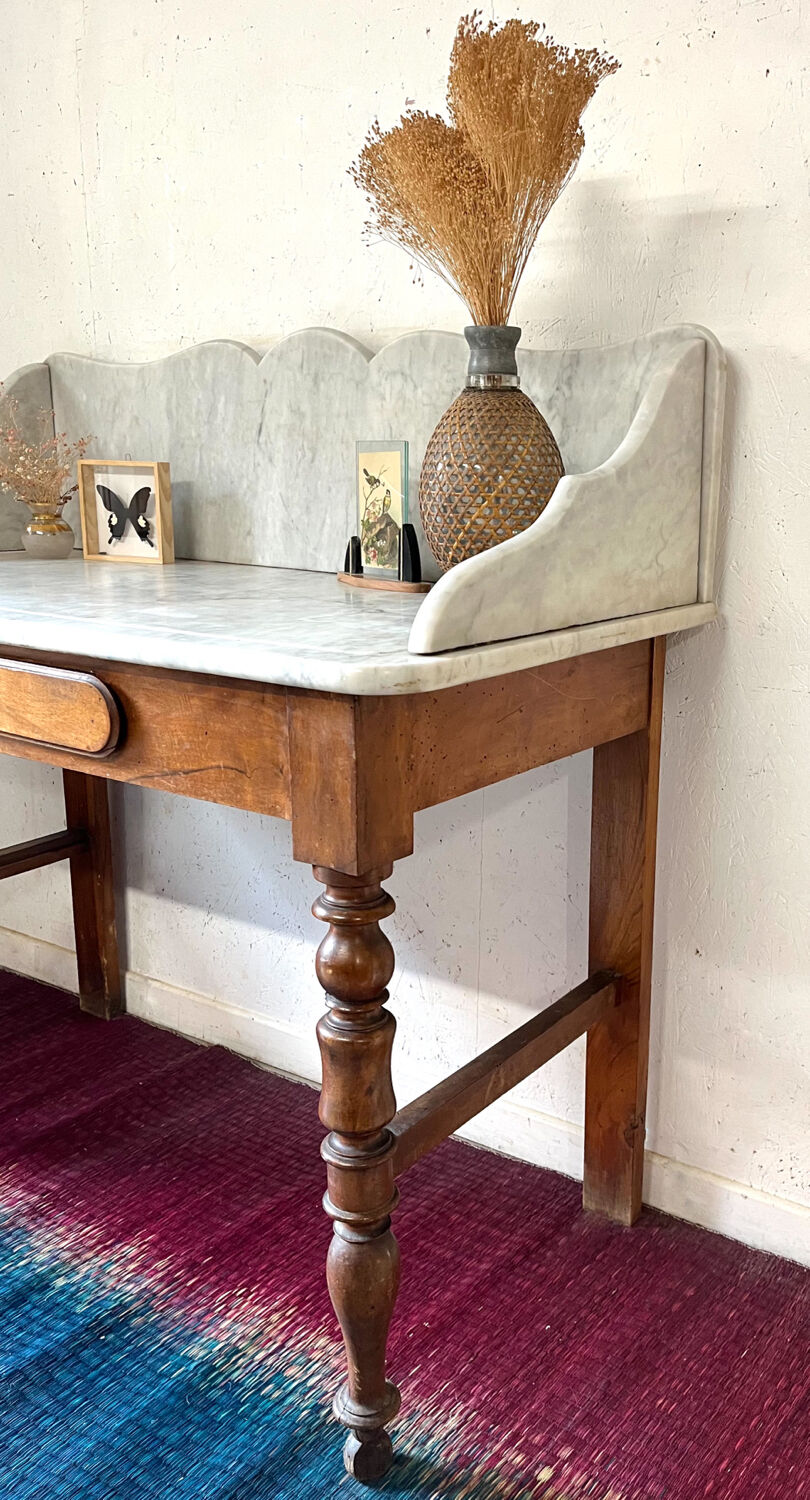 Antique toilet table