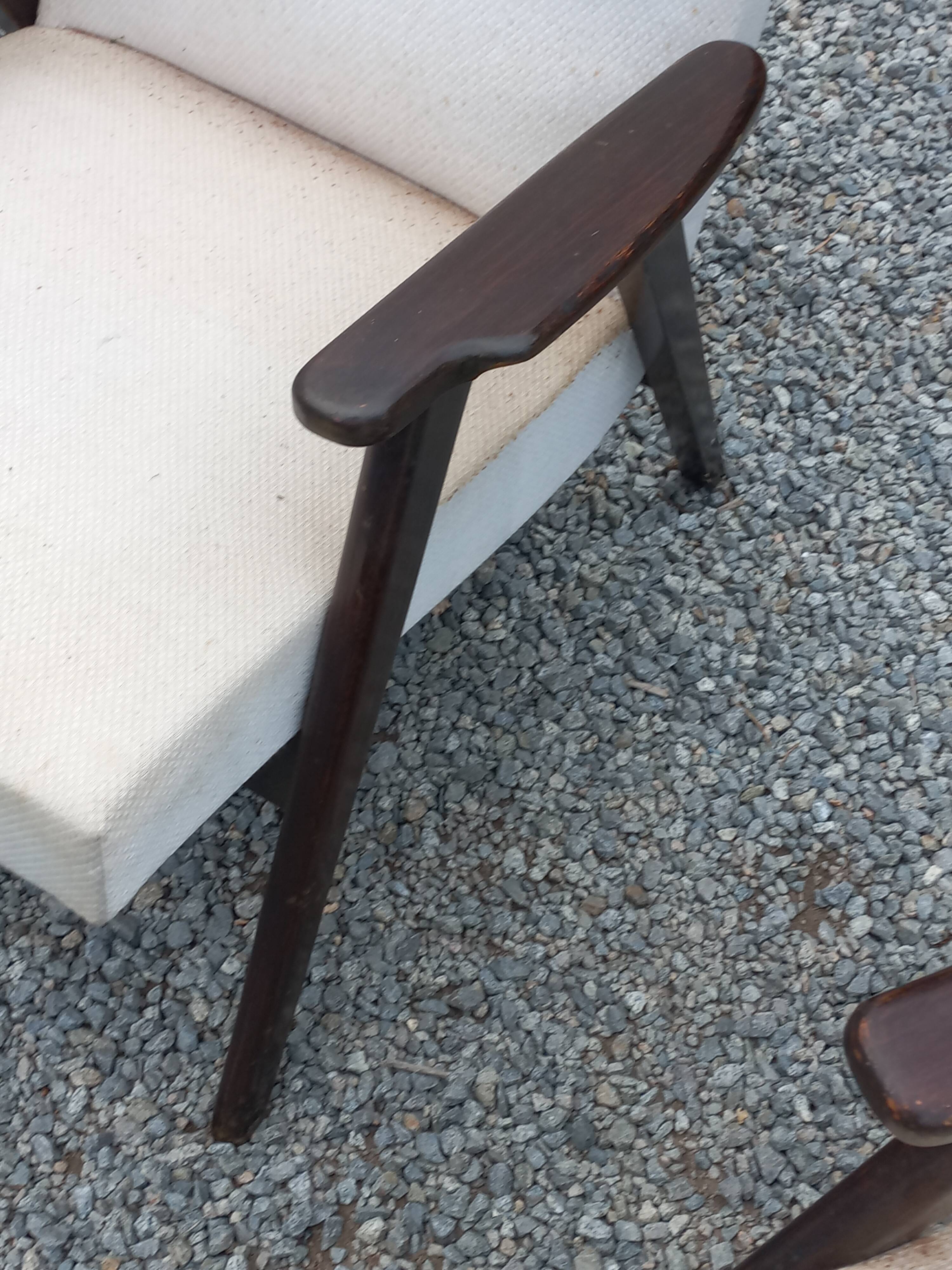 Pair of Scandinavian-style armchairs with splayed legs from the 1950s