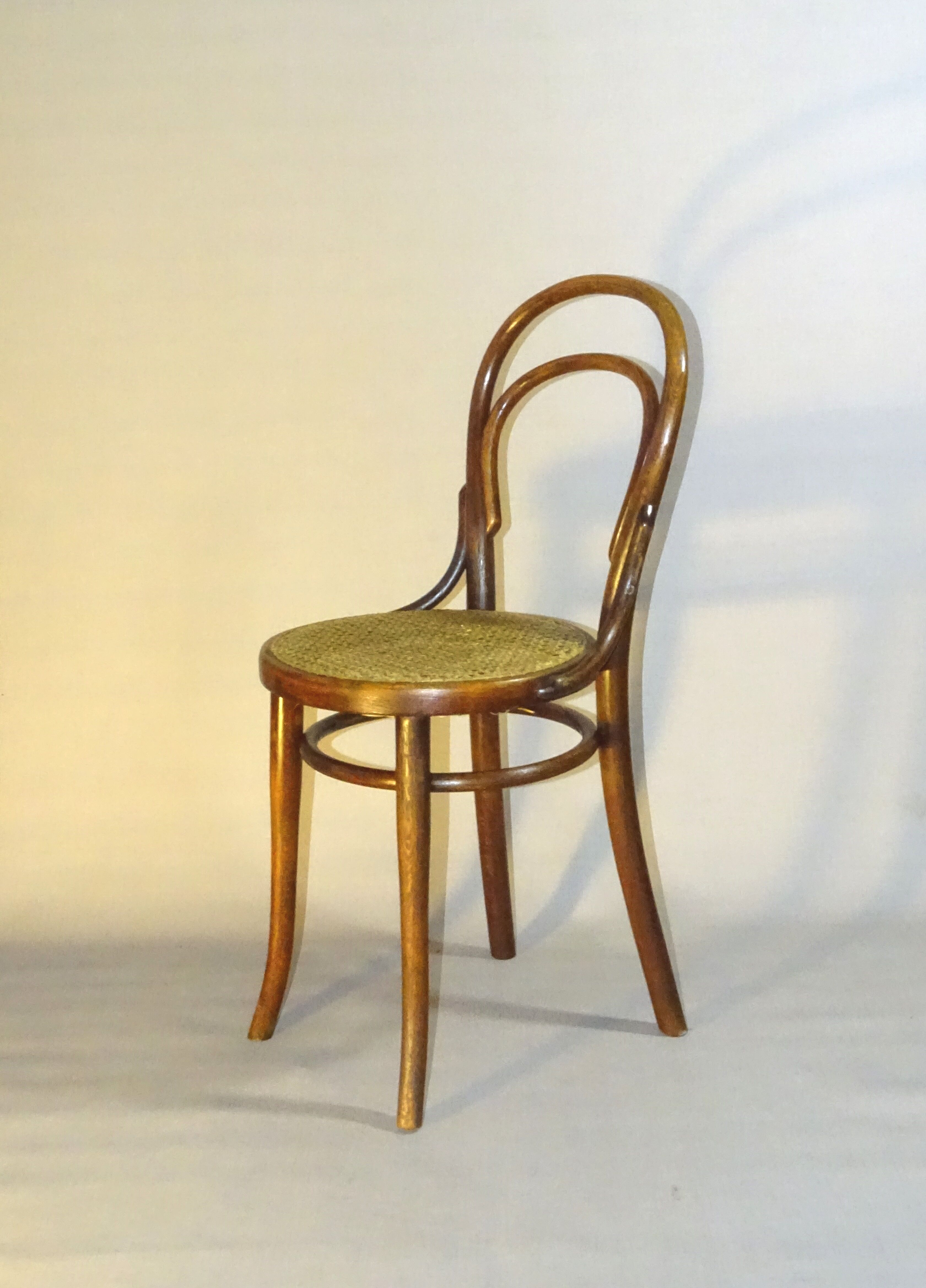 2 chairs Thonet n°14 1/2 canned, circa 1914