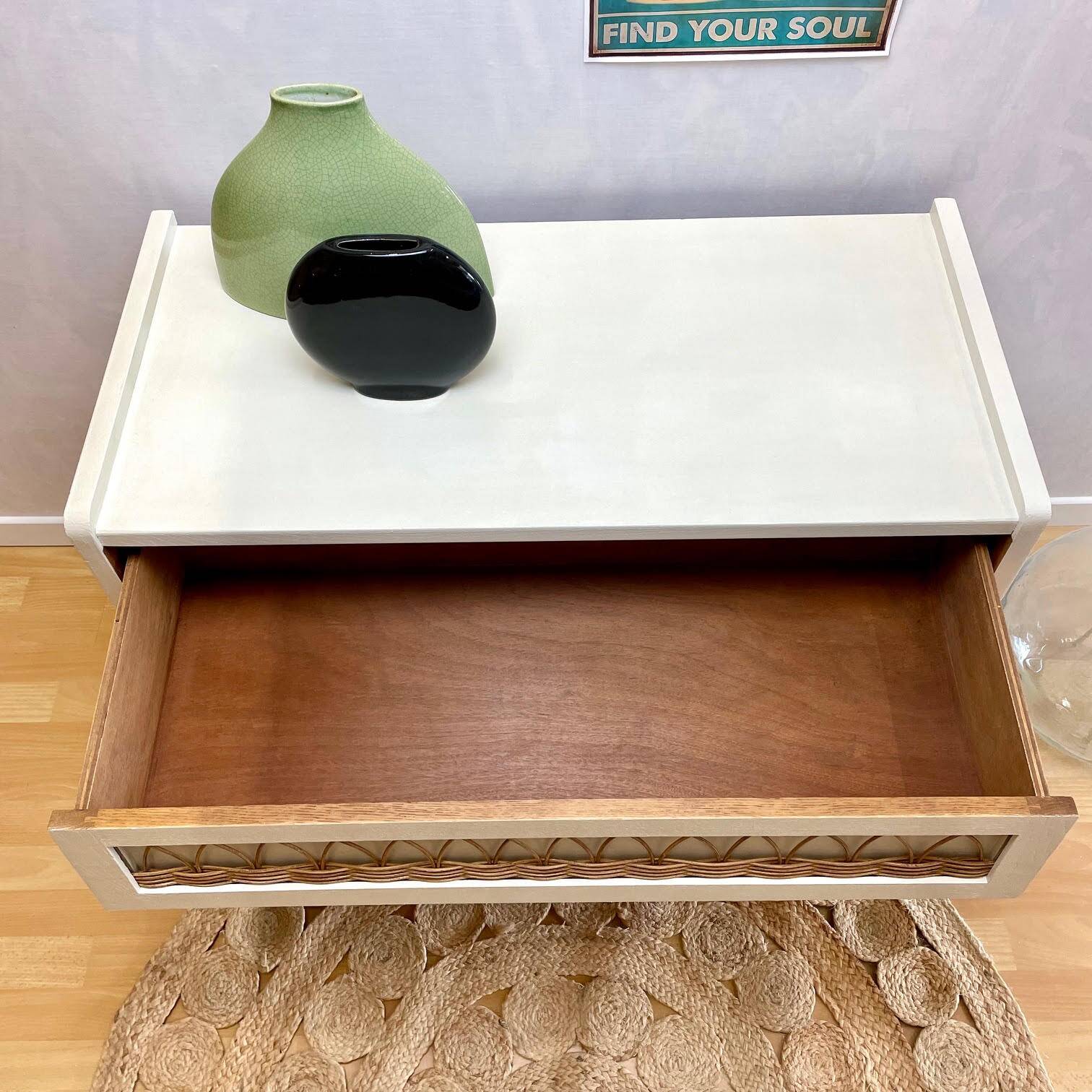 Vintage chest of drawers