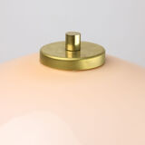 Lampe de table en laiton et verre du milieu du siècle