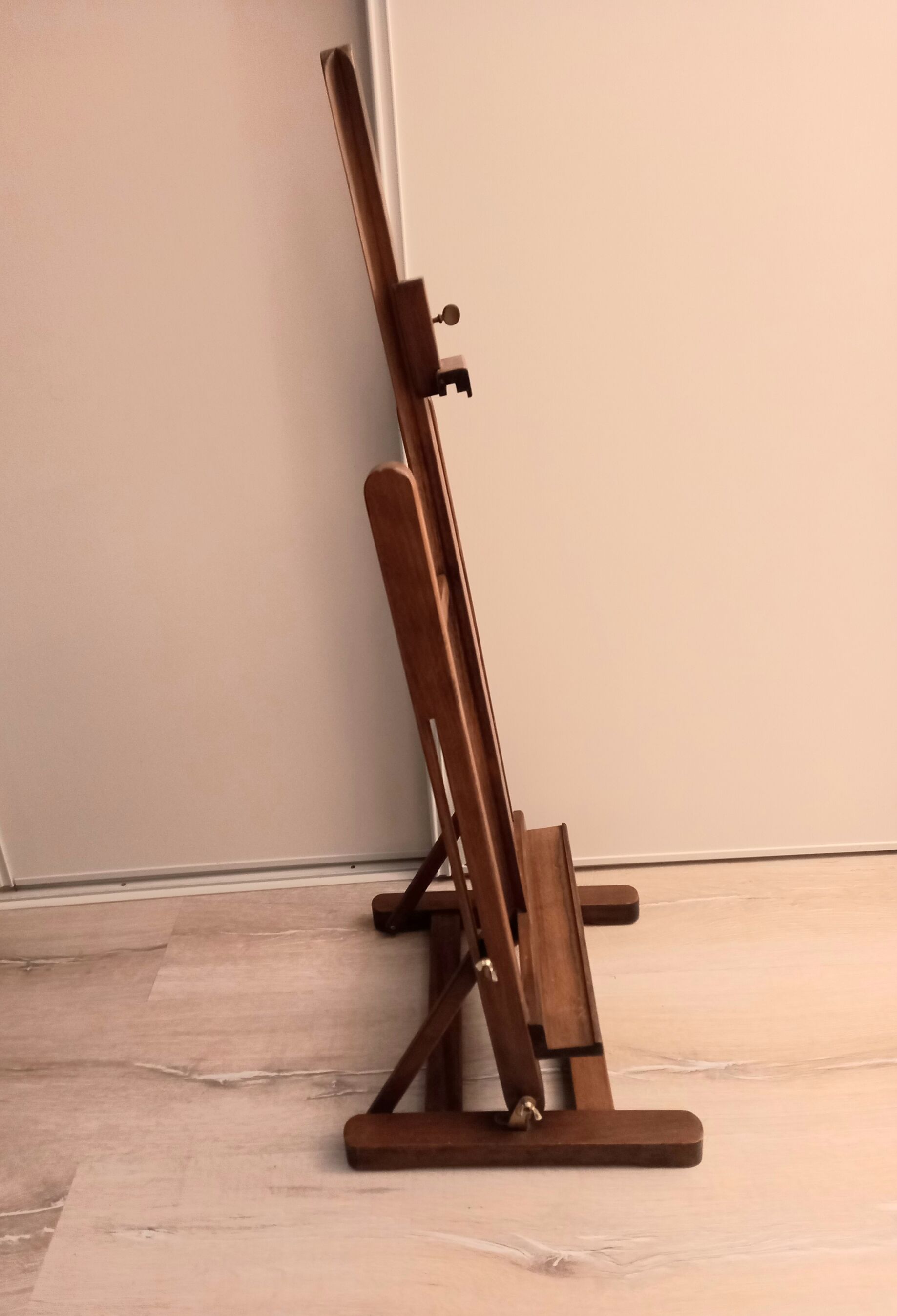 Painter's wooden easel