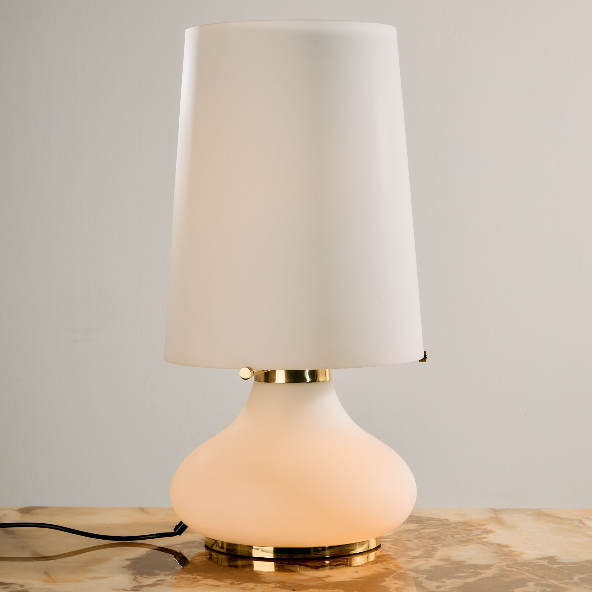 Table lamp in glass by Glashütte Limburg