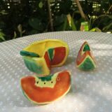 Pepper and mustard salt shaker set