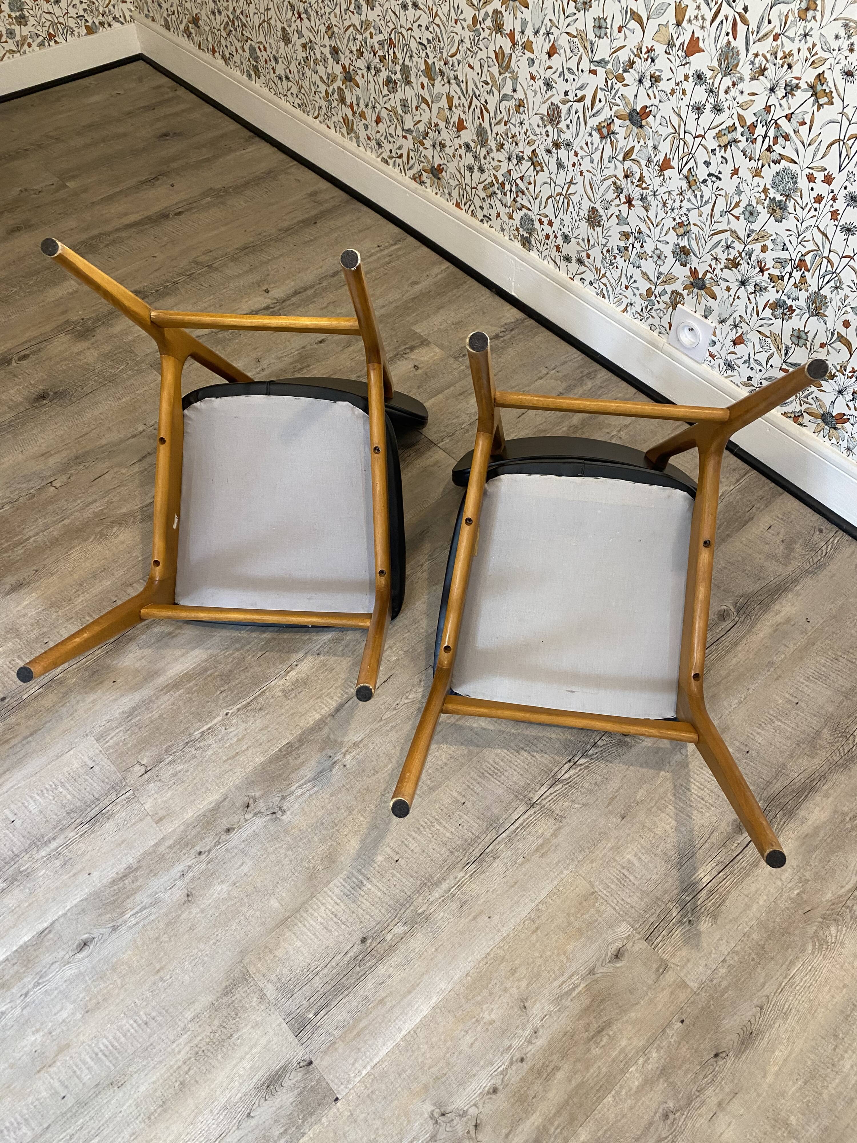 Pair of stella chairs scandinavian design