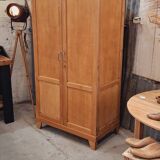 Armoire vintage