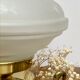 Lampe à poser globe vintage en verre dépoli
