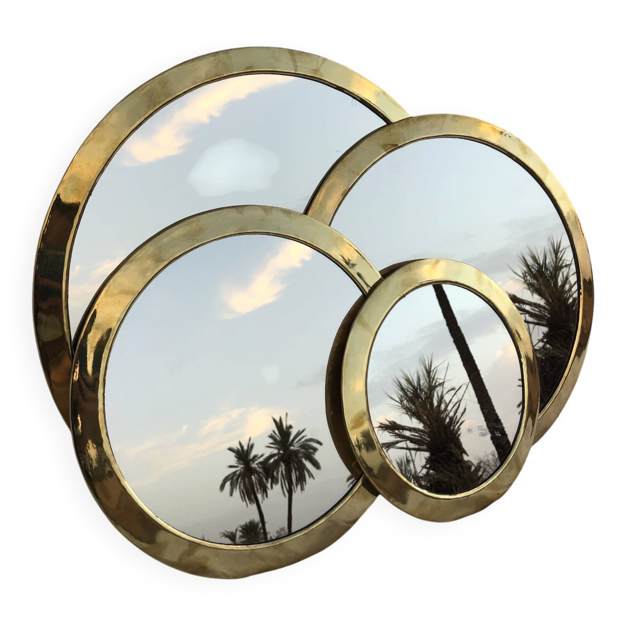 Set of 4 round polished brass mirrors – Moroccan craftsmanship – Vintage style