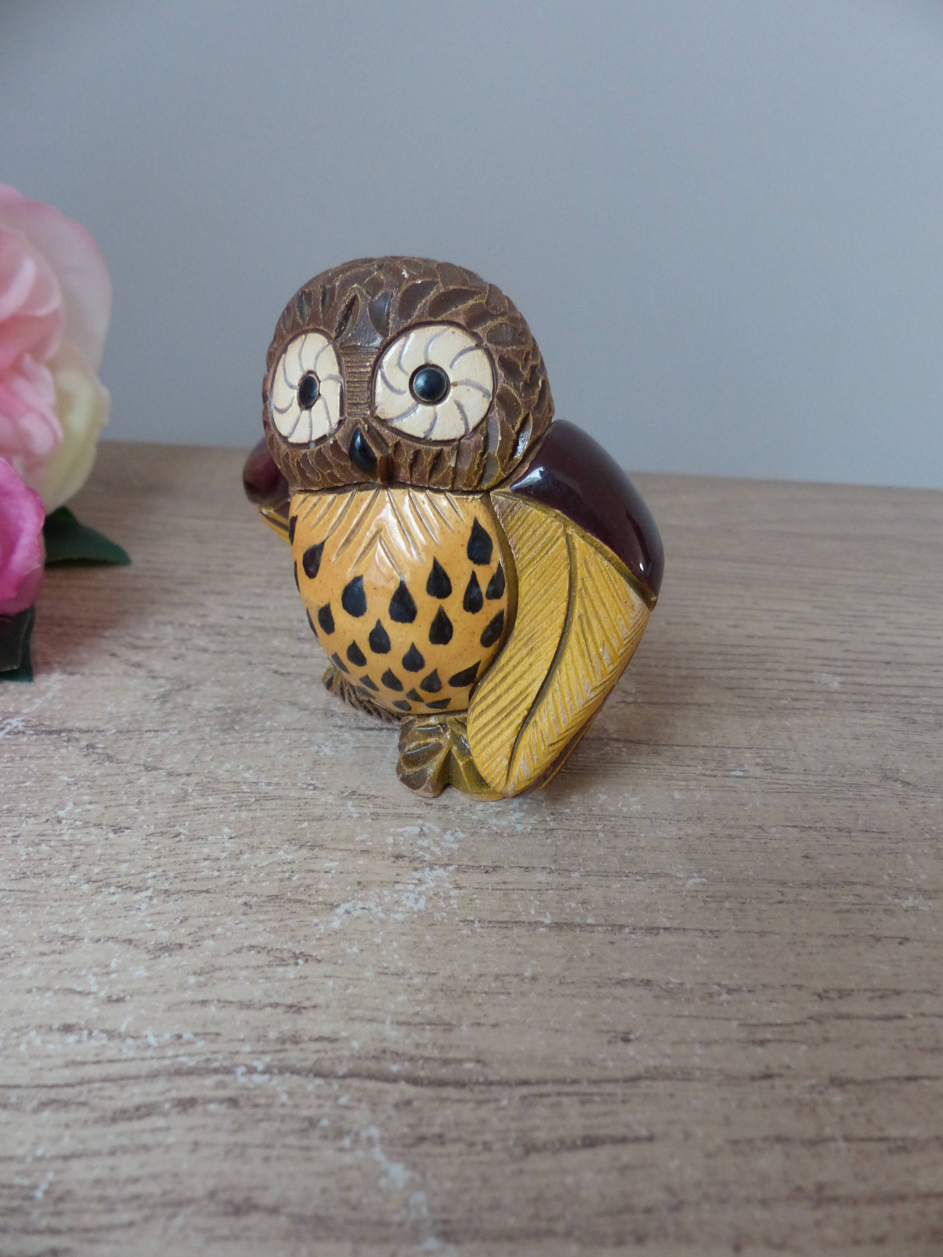 Hand carved Rinconada ceramic owl figurine made in Uruguay