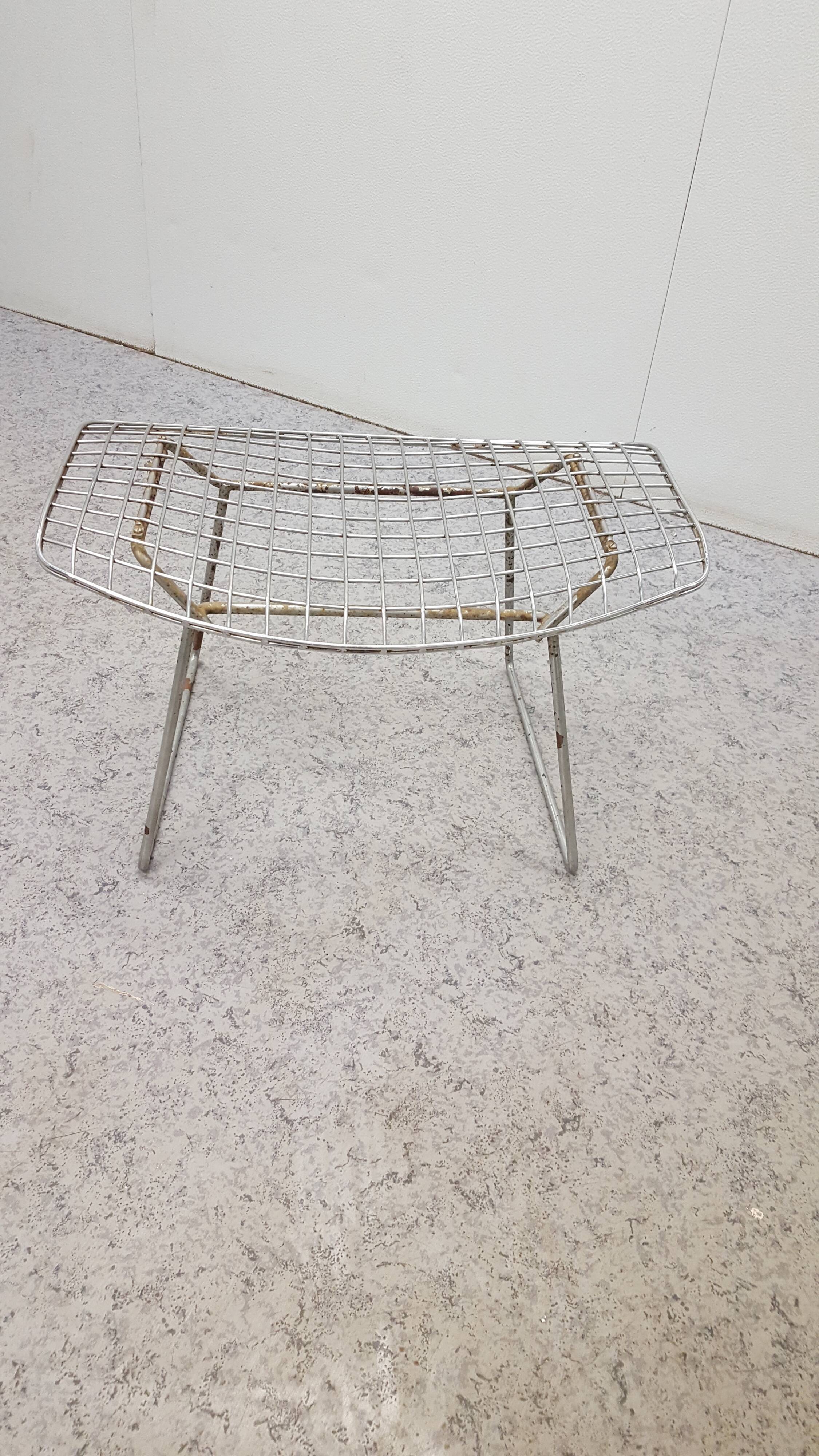 Ottoman by Harry Bertoia