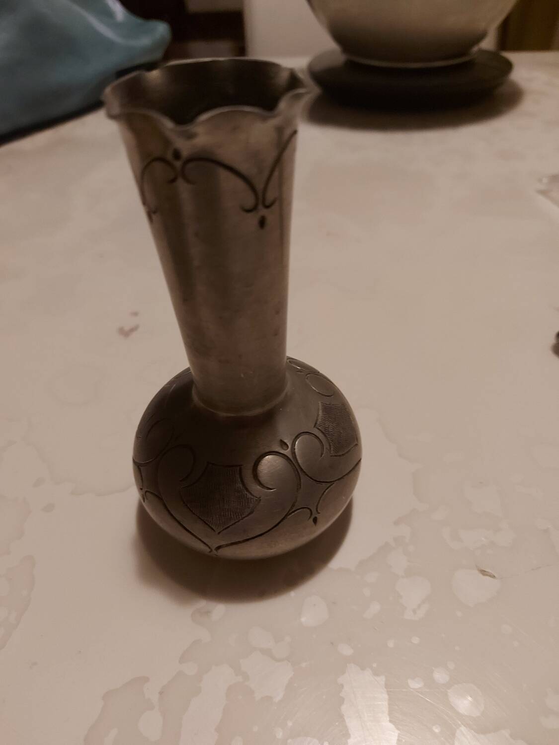 Single-stem vase in pewter signed Leboeuf