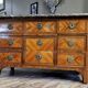 Commode epoque Louis XVI en marqueterie de bois précieux