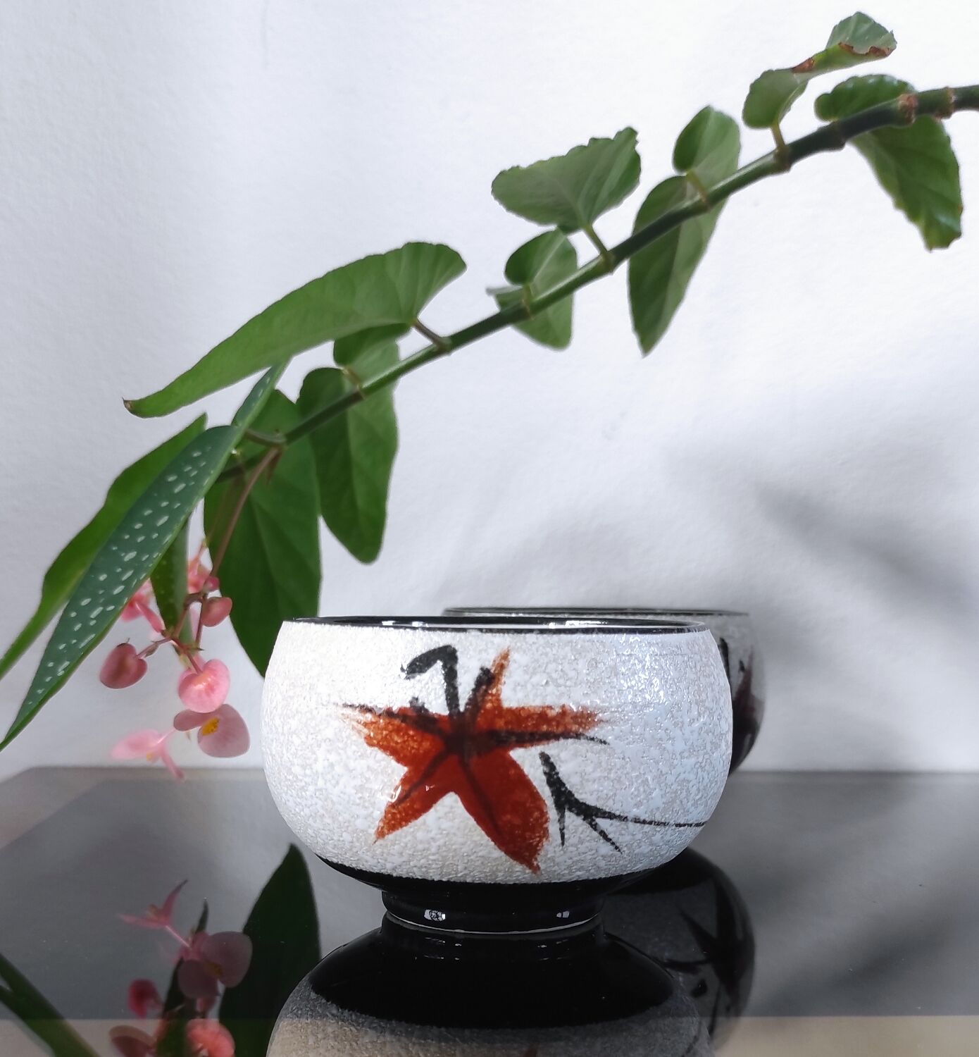 Vintage ceramic tea cup duo